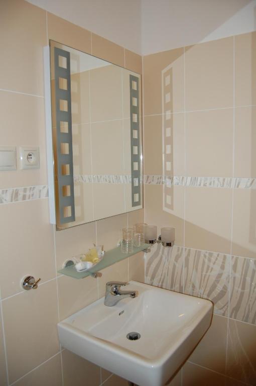 Hotel Academic Zvolen Quarto foto