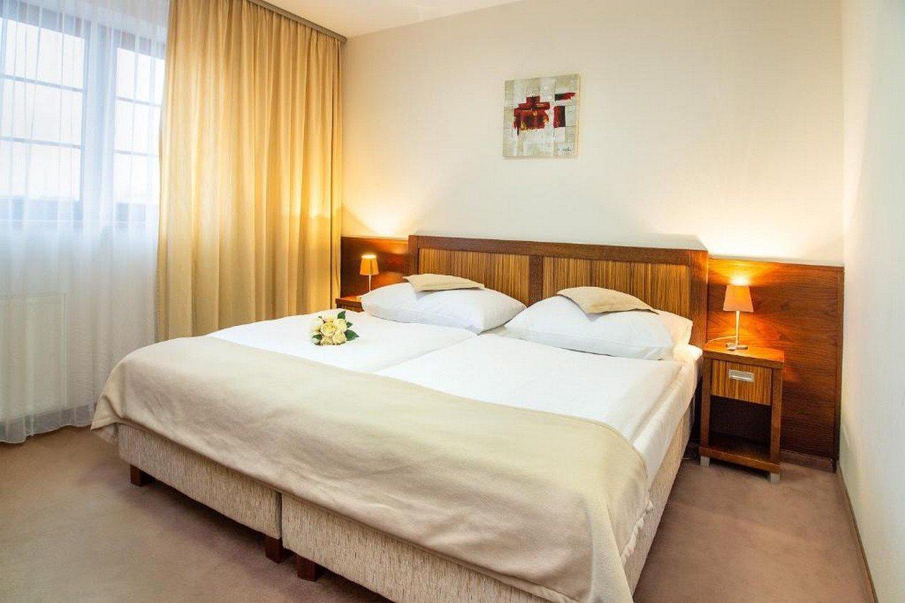 Hotel Academic Zvolen Exterior foto